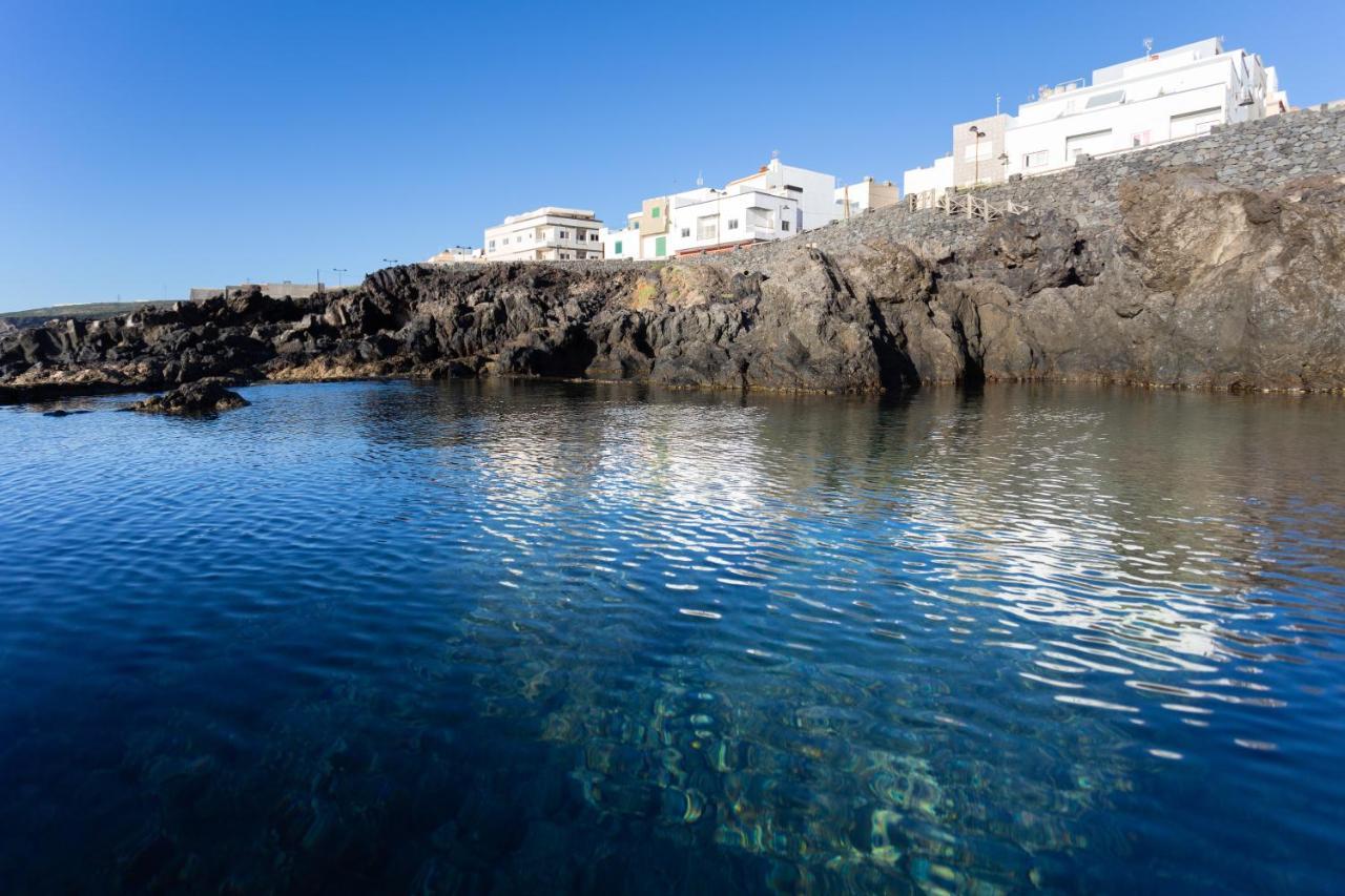 Home2Book Charming Sea Front House El Escobonal Extérieur photo